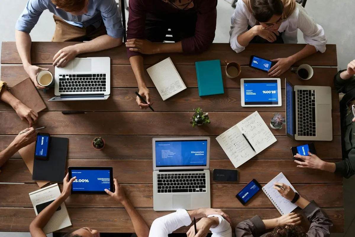 Are You Applying for Tech Jobs or Tech Internships? We Want to Hear About It.